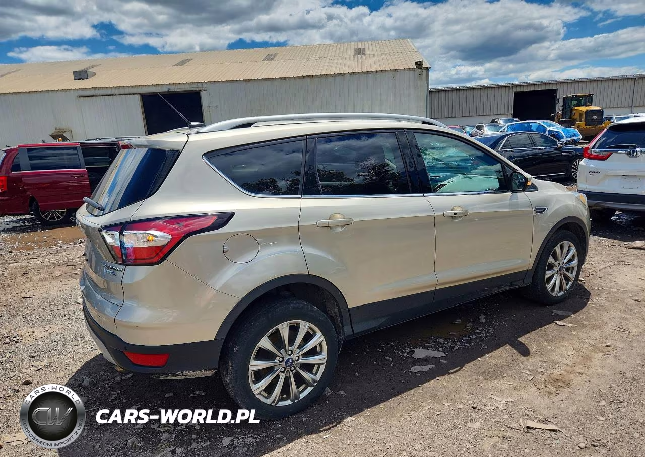 2017 Ford Escape Titanium VIN:1FMCU9JD6HUC41133 - 3