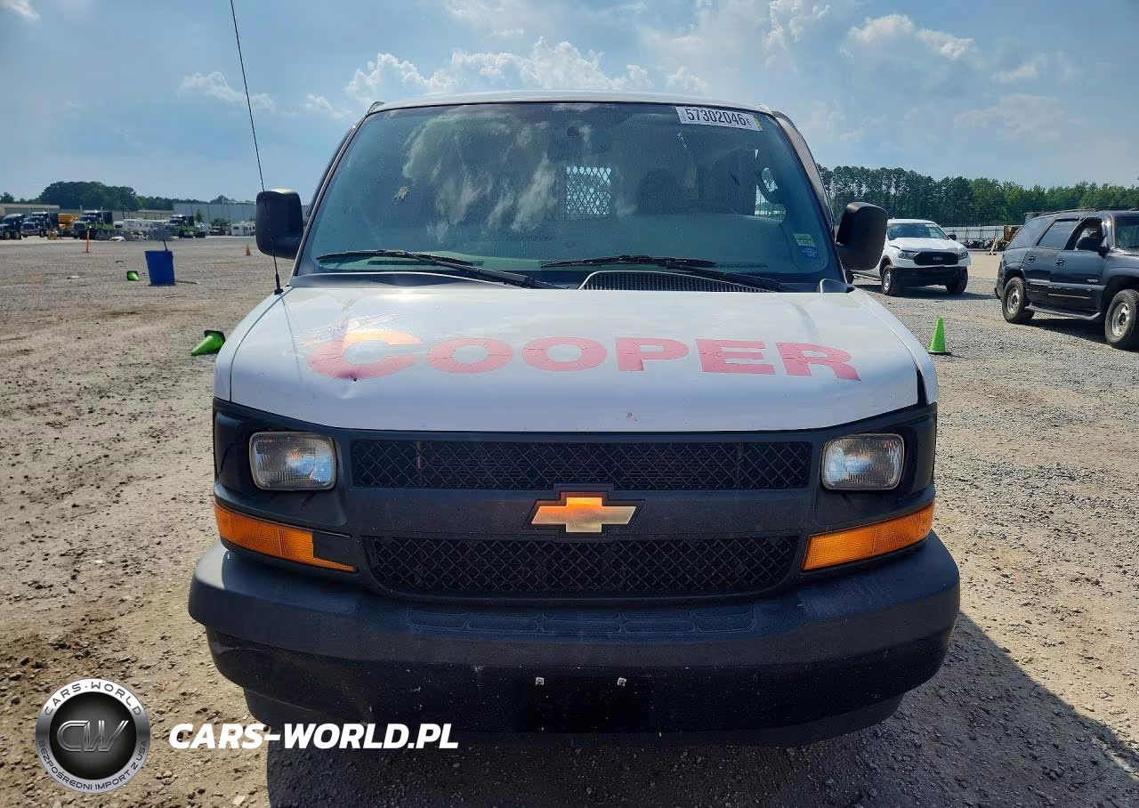 2017 Chevrolet 2500 VIN:1GCWGAFF8H1348898 - 5