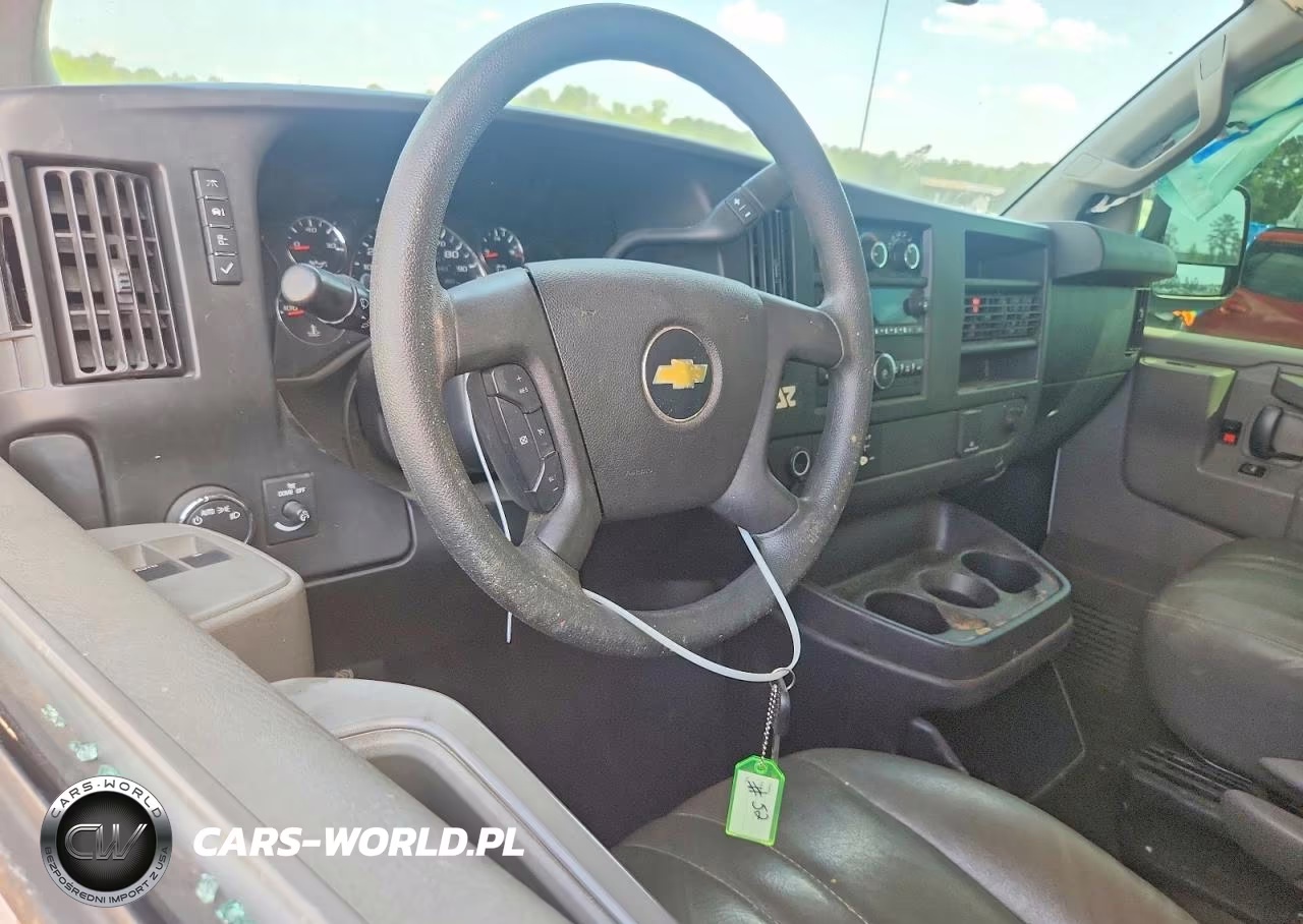 2017 Chevrolet 2500 VIN:1GCWGAFF8H1348898 - 8