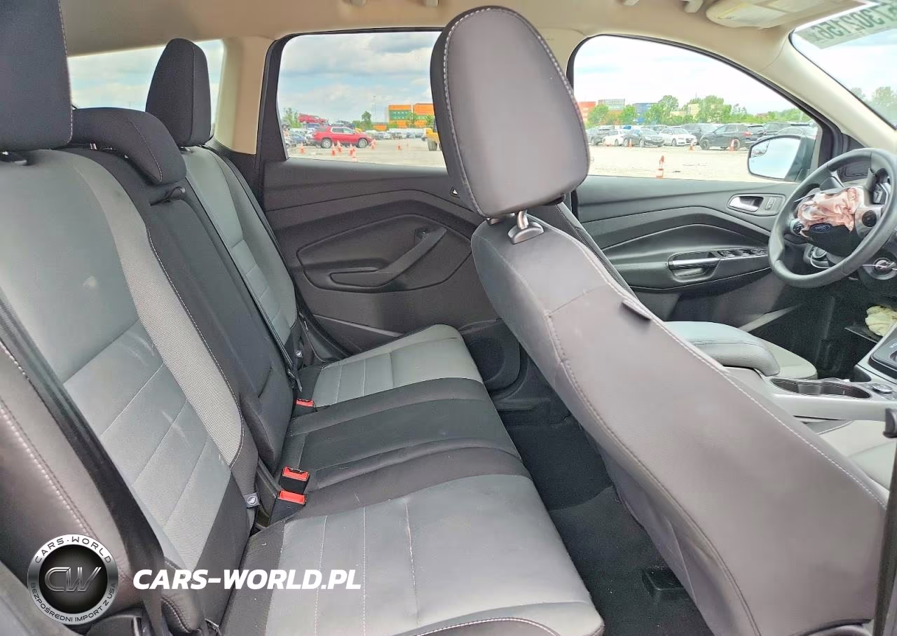 2016 Ford Escape Se VIN:1FMCU9GX4GUB93552 - 10
