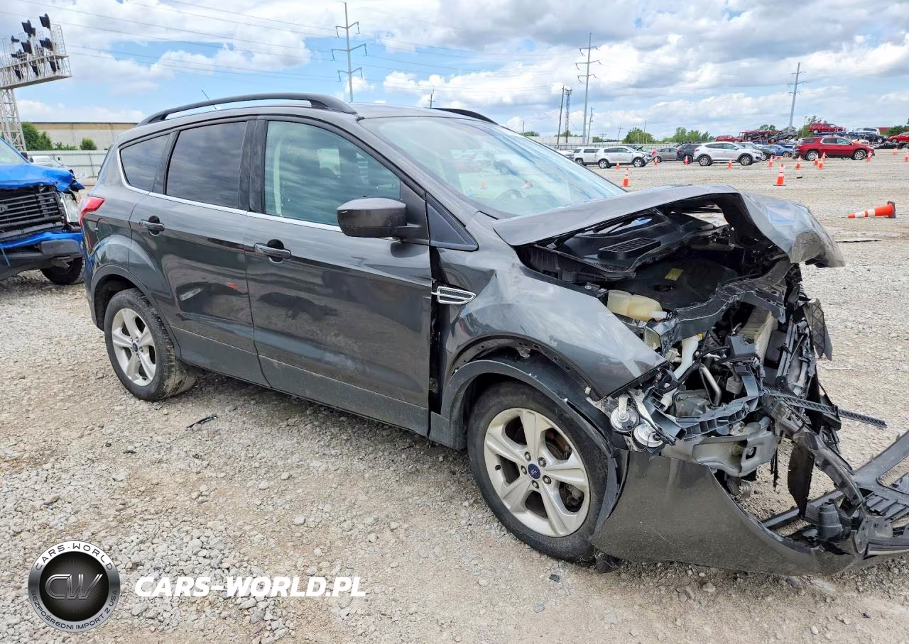 2016 Ford Escape Se VIN:1FMCU9GX4GUB93552 - 4
