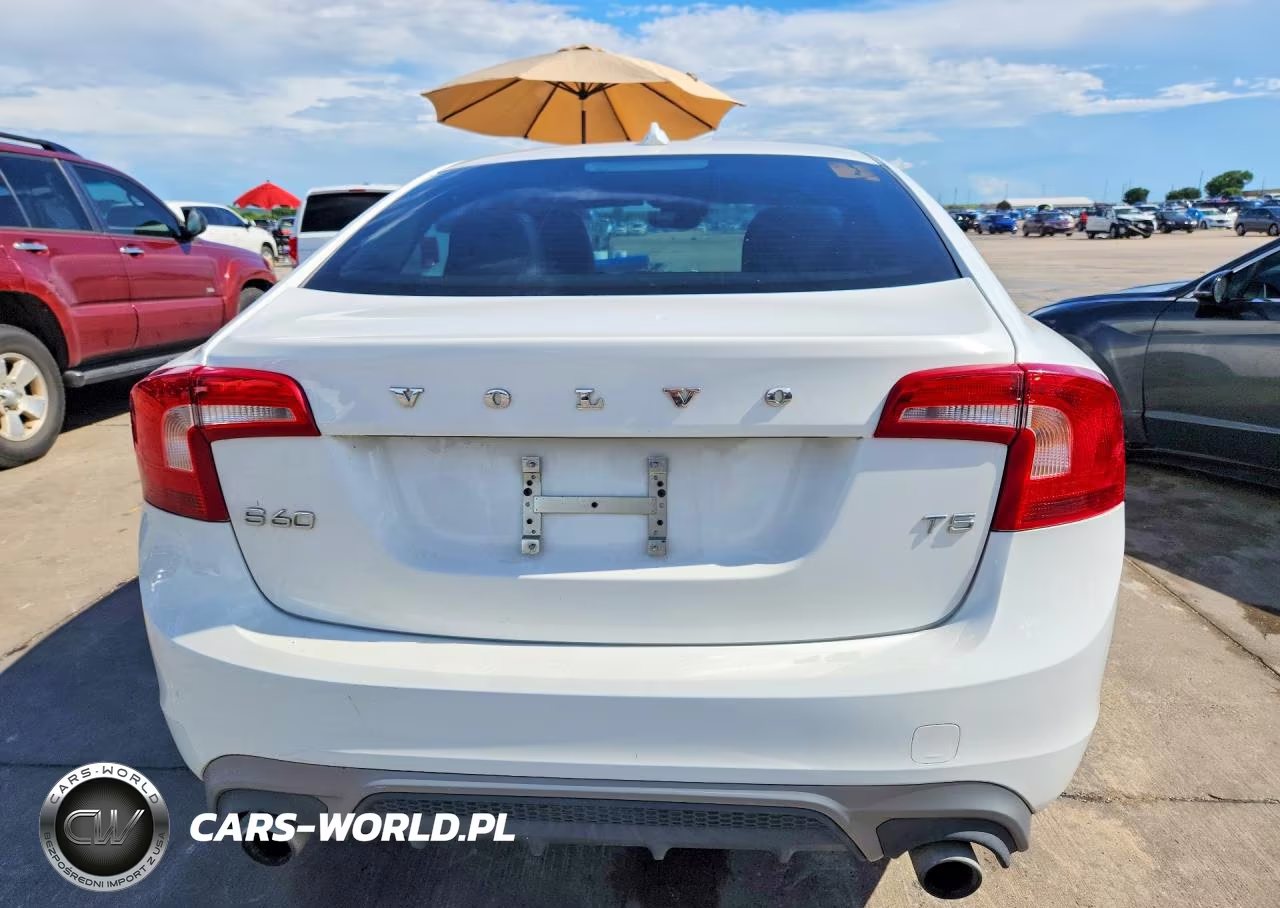 2017 Volvo S60 VIN:YV126MFL0H2430556 - 6