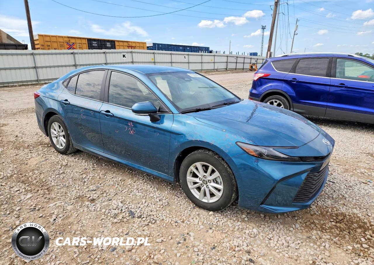 2025 Toyota Camry Le VIN:4T1DAACK7SU647505 - 4
