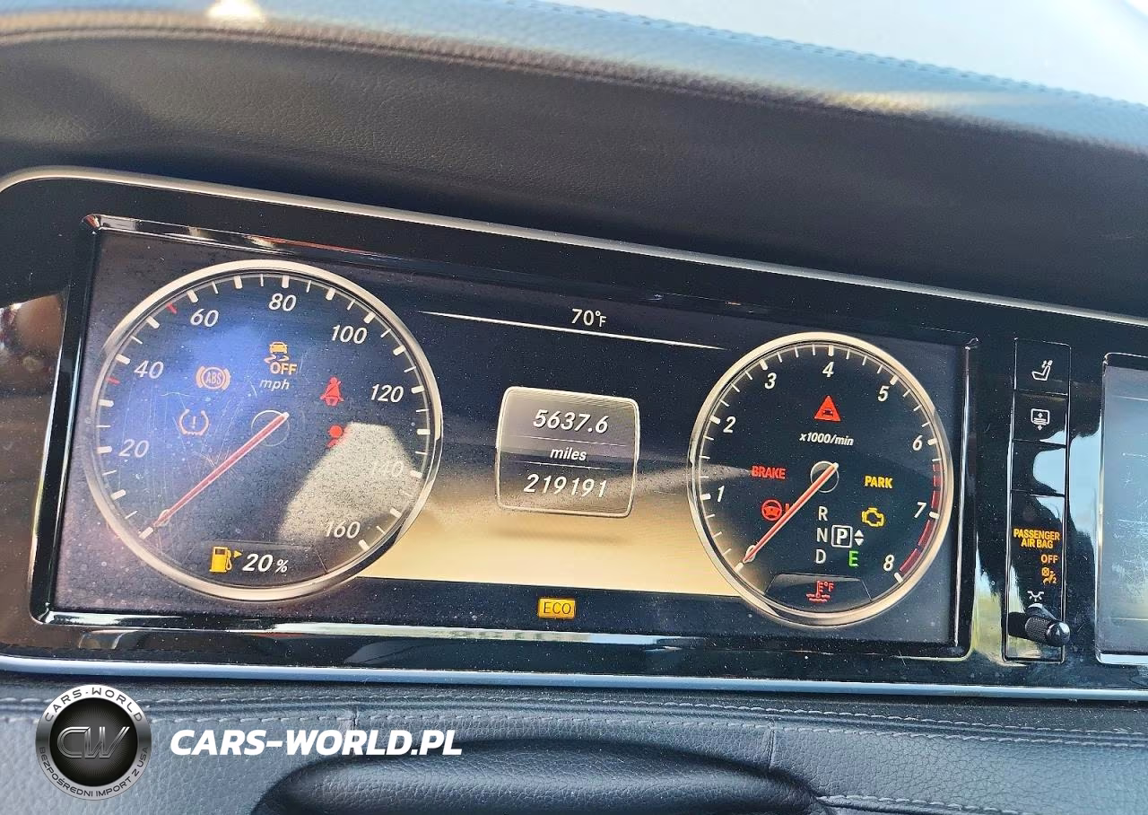 2014 Mercedes-Benz S 550 VIN:WDDUG8CB6EA015120 - 9