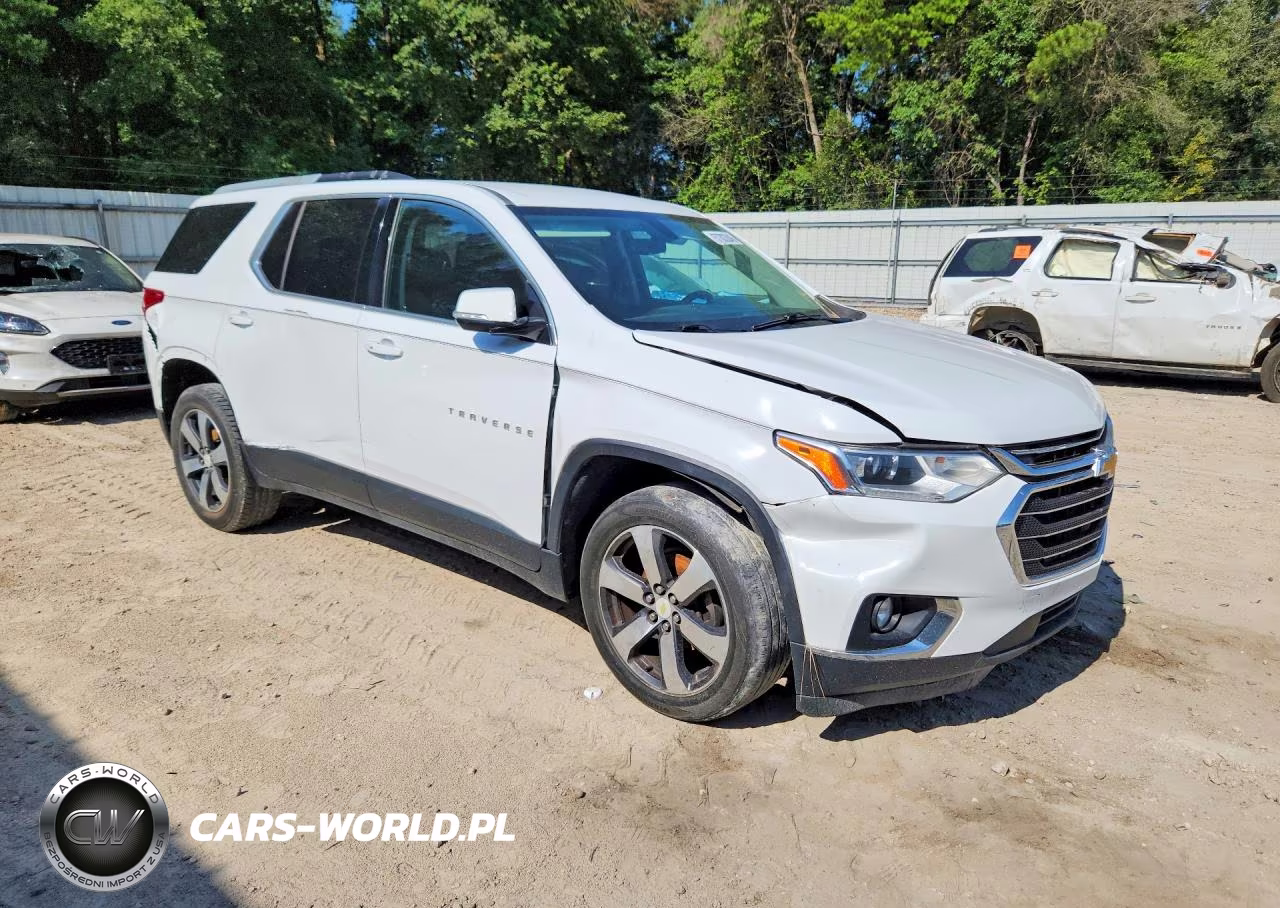 2018 Chevrolet Traverse Lt VIN:1GNERHKW7JJ232058 - 4