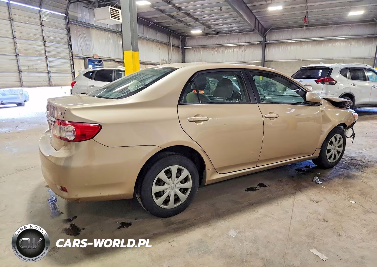 2011 Toyota Corolla Le VIN:JTDBU4EE0B9127709 - 3