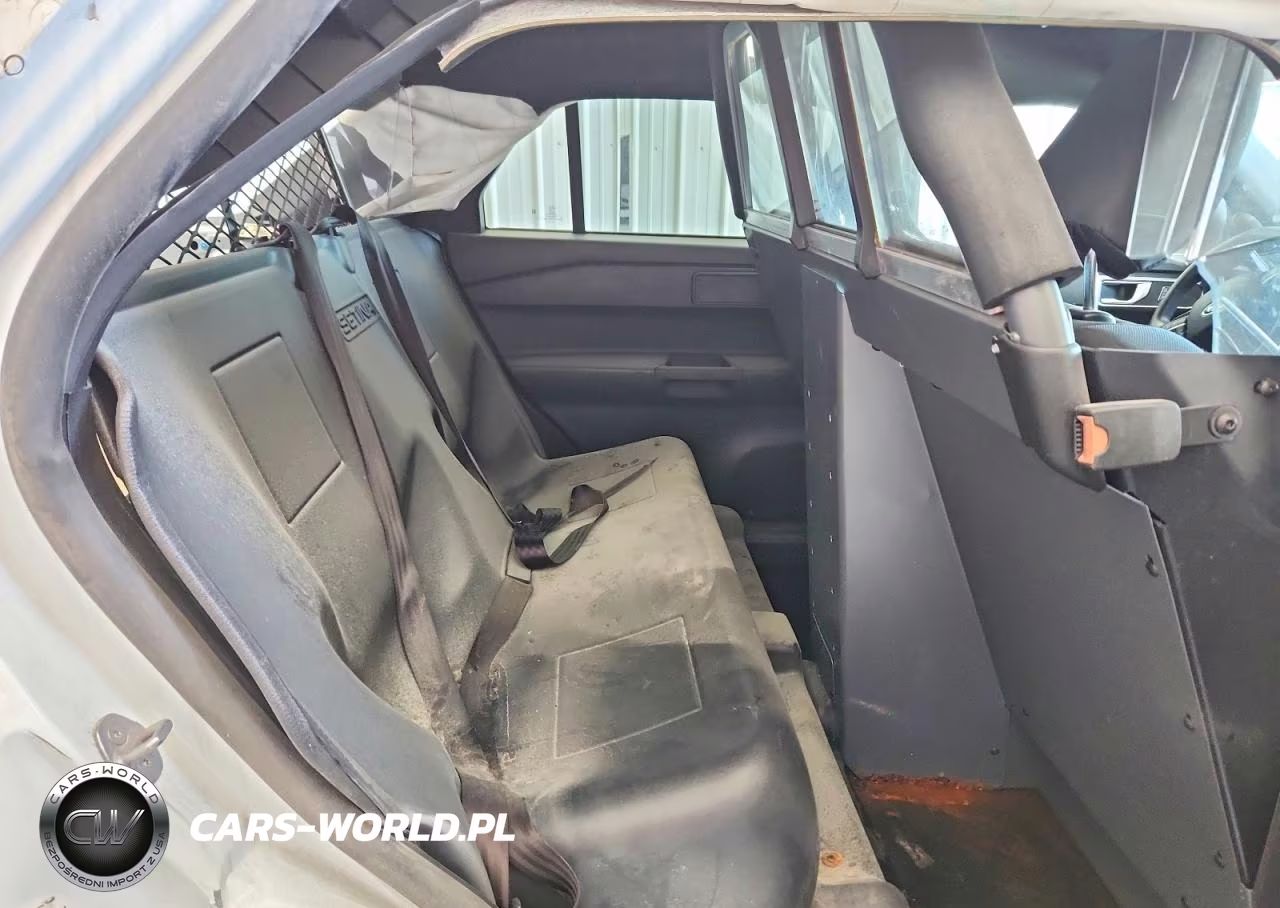 2020 Ford Explorer Police Interceptor VIN:1FM5K8AW3LGA95548 - 10