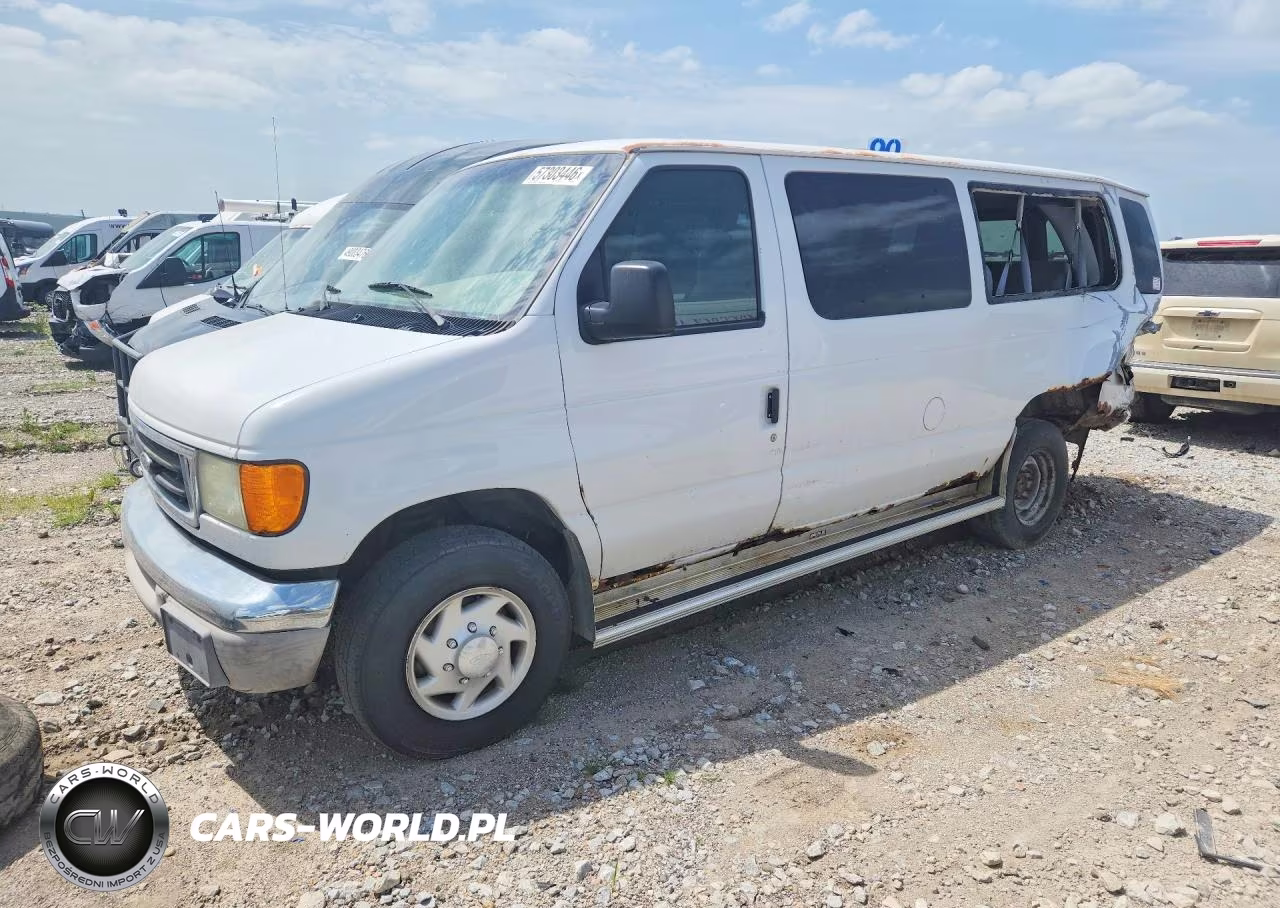 2004 Ford Econoline E350 Super Duty Wagon