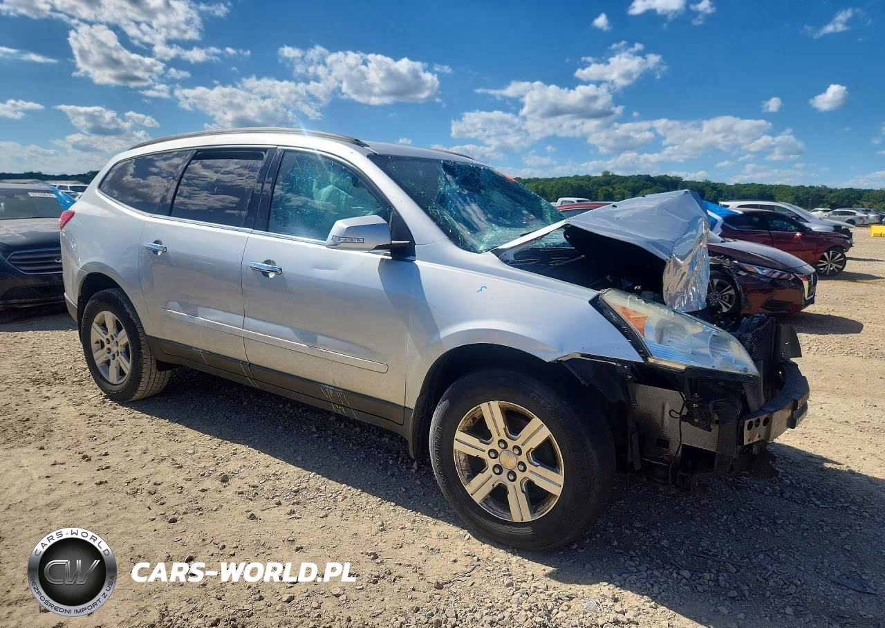 2011 Chevrolet Traverse Lt VIN:1GNKRGED7BJ330600 - 4