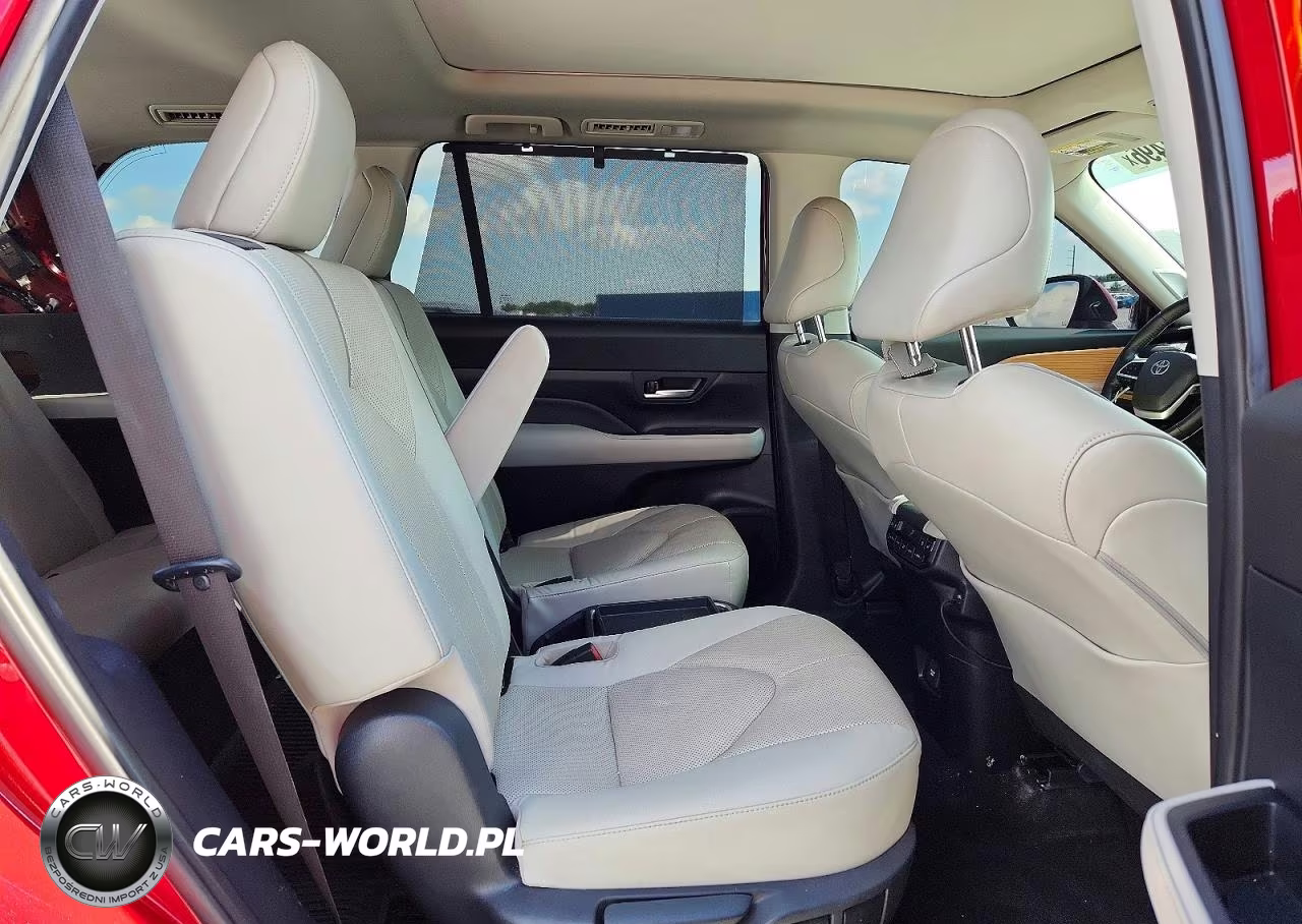 2024 Toyota Grand Highlander Platinum VIN:5TDAAAB51RS035477 - 11