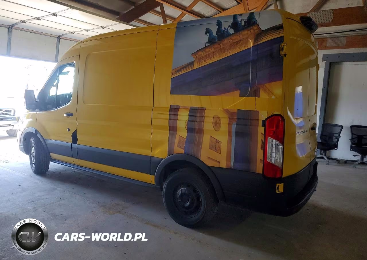 2020 Ford Transit 150 Delivery Van VIN:1FTYE1C8XLKA55561 - 2