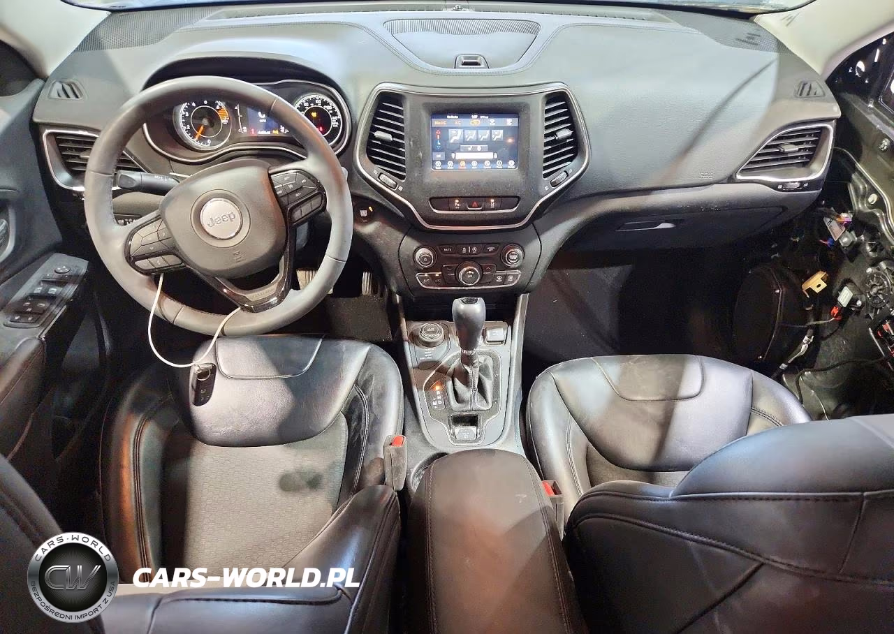 2021 Jeep Cherokee Latitude Plus VIN:1C4PJMLB4MD240408 - 8