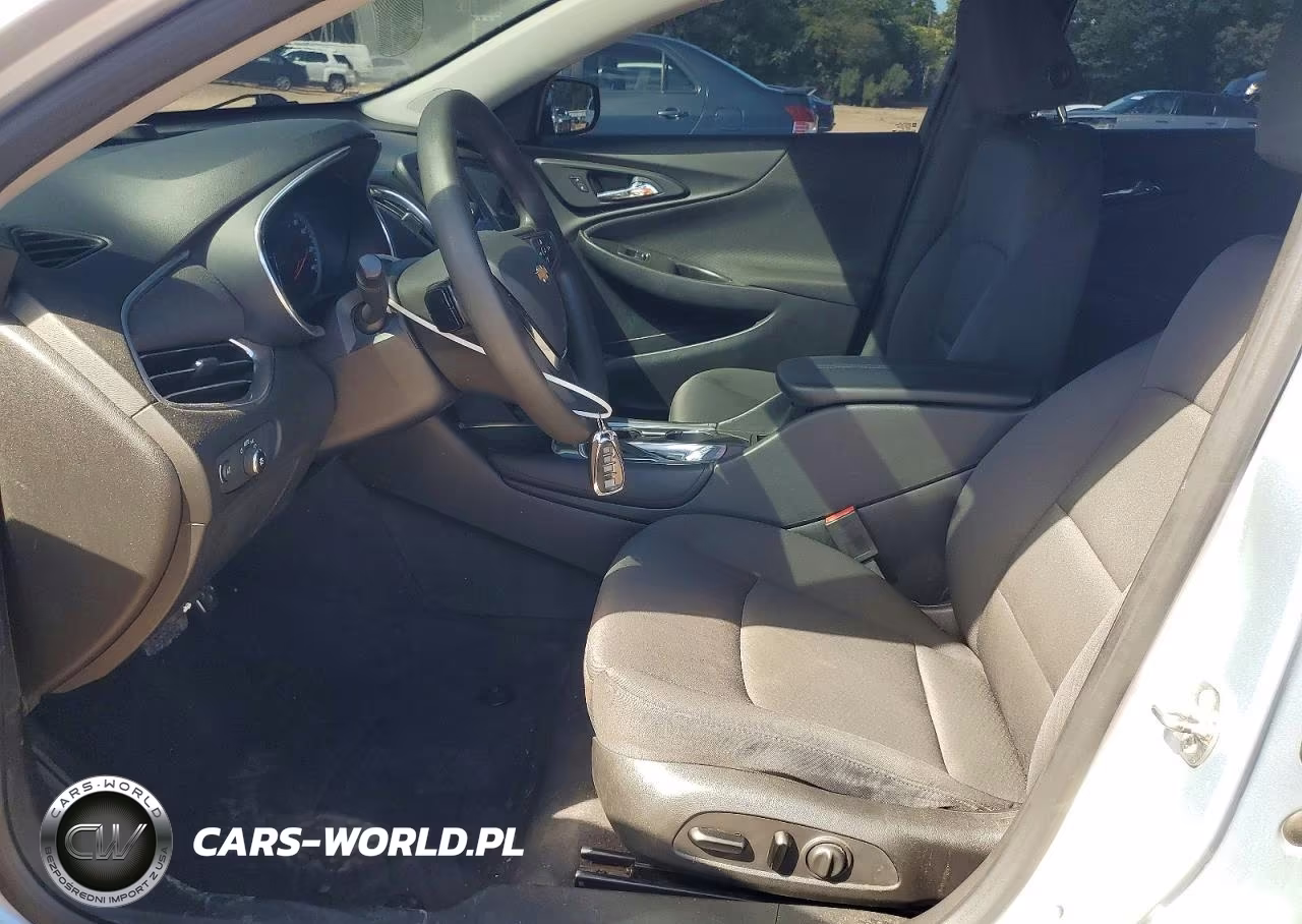 2017 Chevrolet Malibu Lt VIN:1G1ZE5ST3HF176751 - 7