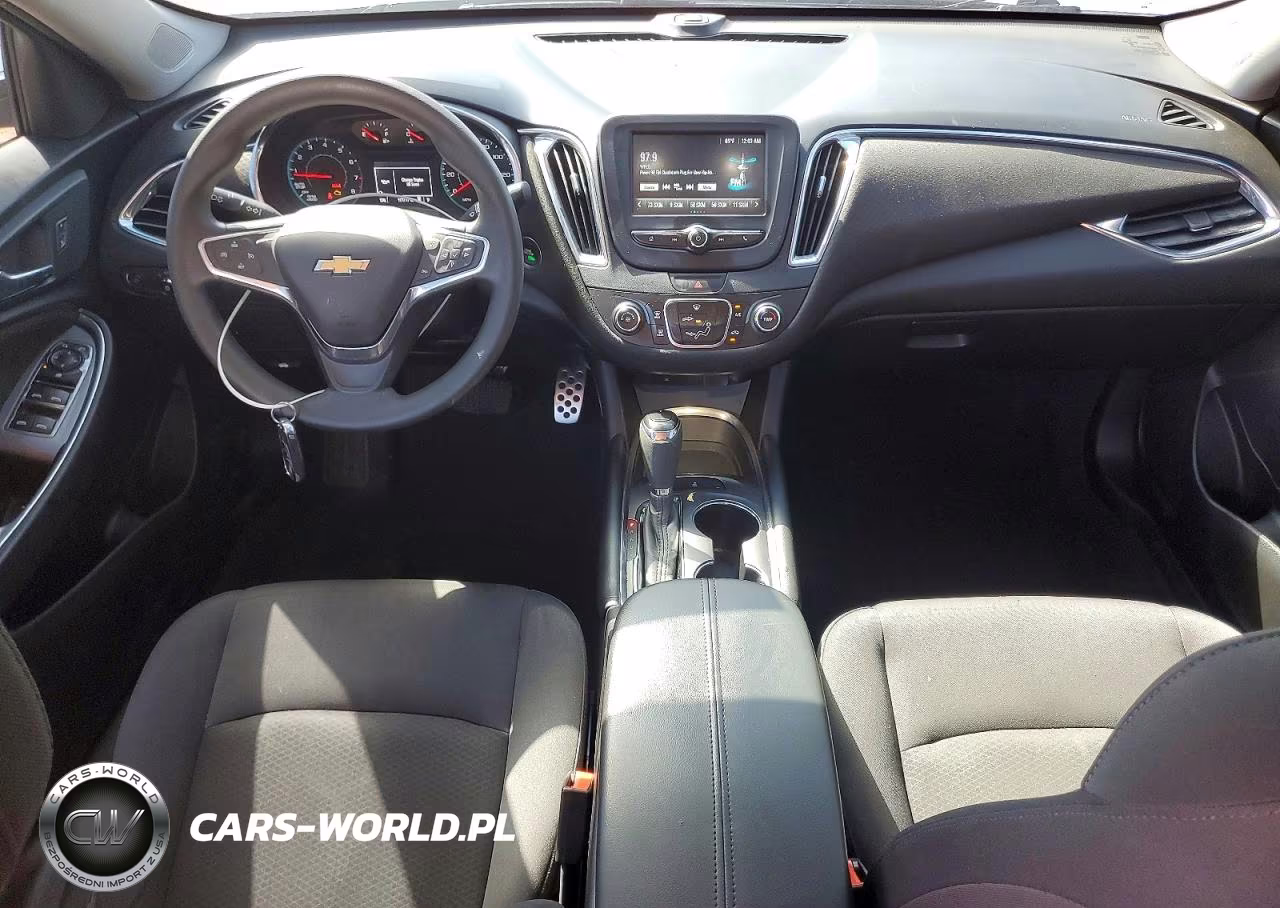2017 Chevrolet Malibu Lt VIN:1G1ZE5ST3HF176751 - 8
