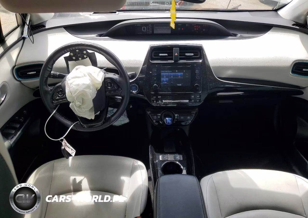 2019 Toyota Prius Xle Awd-E VIN:JTDL9RFU9K3011064 - 8