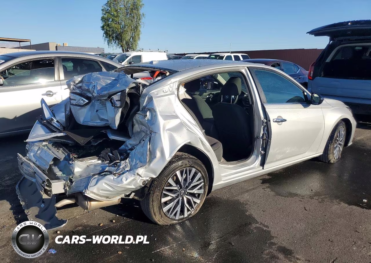 2025 Nissan Altima Sv VIN:1N4BL4DV4SN370747 - 3