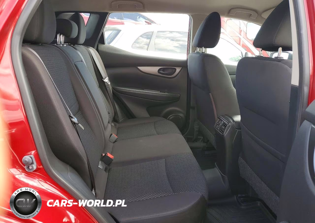 2017 Nissan Rogue Sport S VIN:JN1BJ1CR0HW114372 - 11