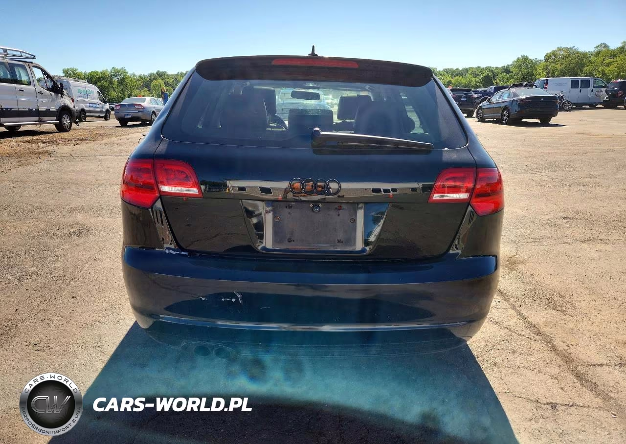 2012 Audi A3 Premium Plus VIN:WAUPFAFM7CA017418 - 6