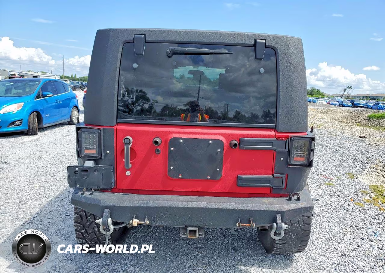 2008 Jeep Wrangler Unlimited X VIN:1J4GA39148L643030 - 6
