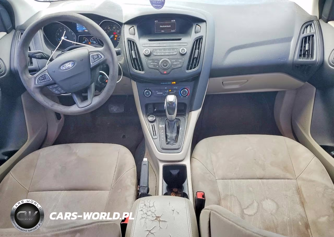 2016 Ford Focus Se VIN:1FADP3F26GL242684 - 8