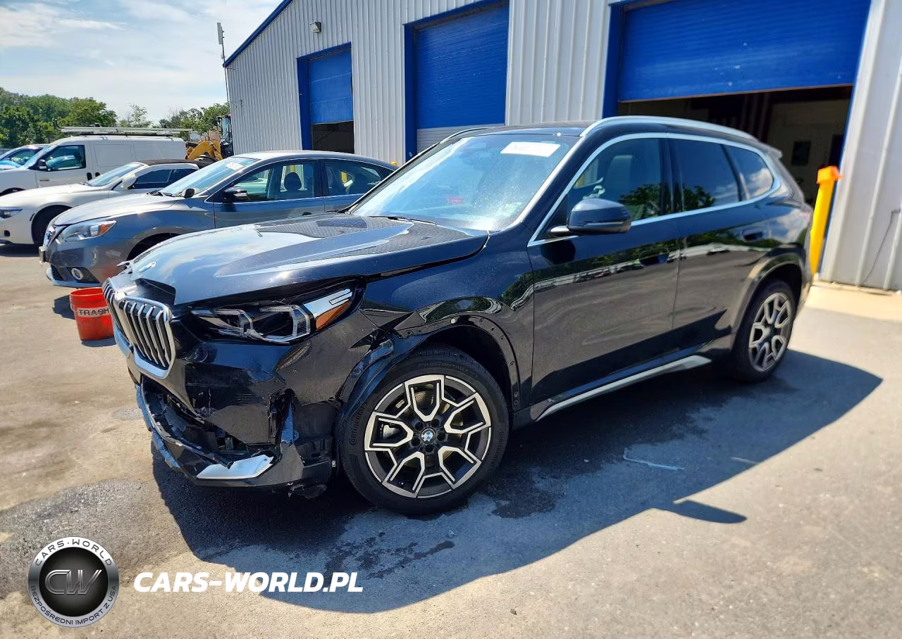 2026 BMW X1 xDrive28I – zdjęcie 1 z 14