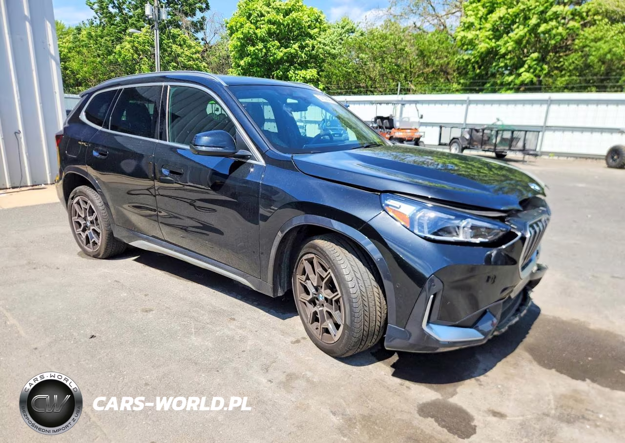 2026 BMW X1 xDrive28I VIN:WBX73EF09T5433577 - 4