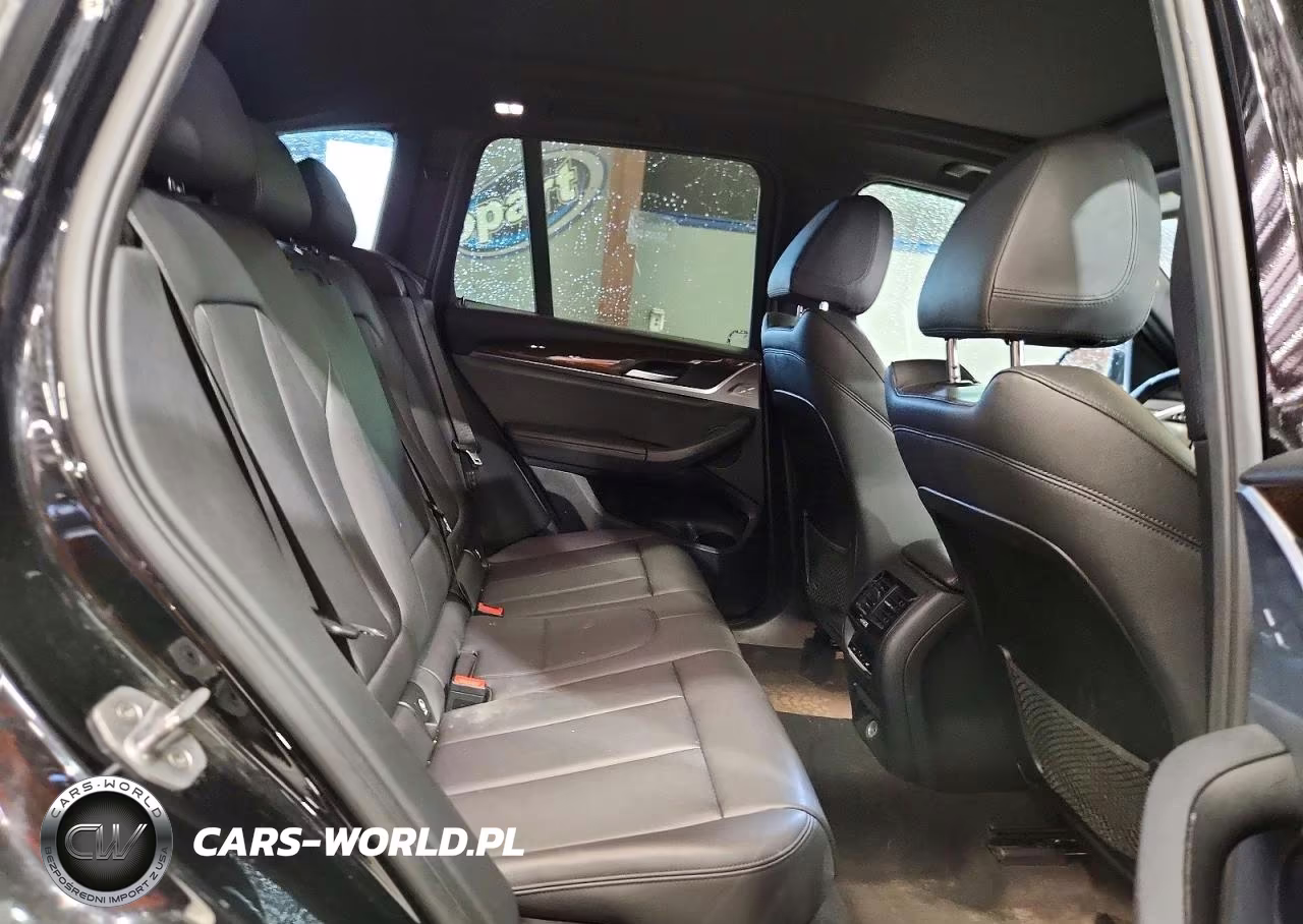 2018 BMW X3 xDrive30I VIN:5UXTR9C56JLC82810 - 11