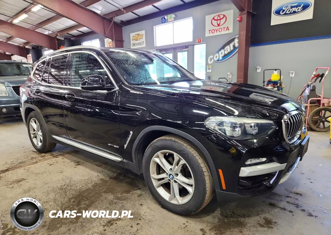 2018 BMW X3 xDrive30I VIN:5UXTR9C56JLC82810 - 4