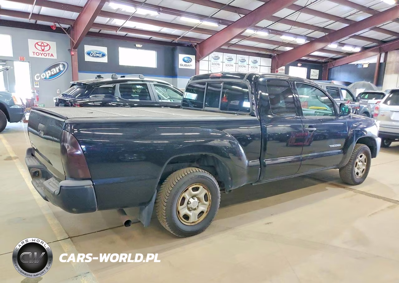2014 Toyota Tacoma Access Cab VIN:5TFTX4CN4EX039289 - 3
