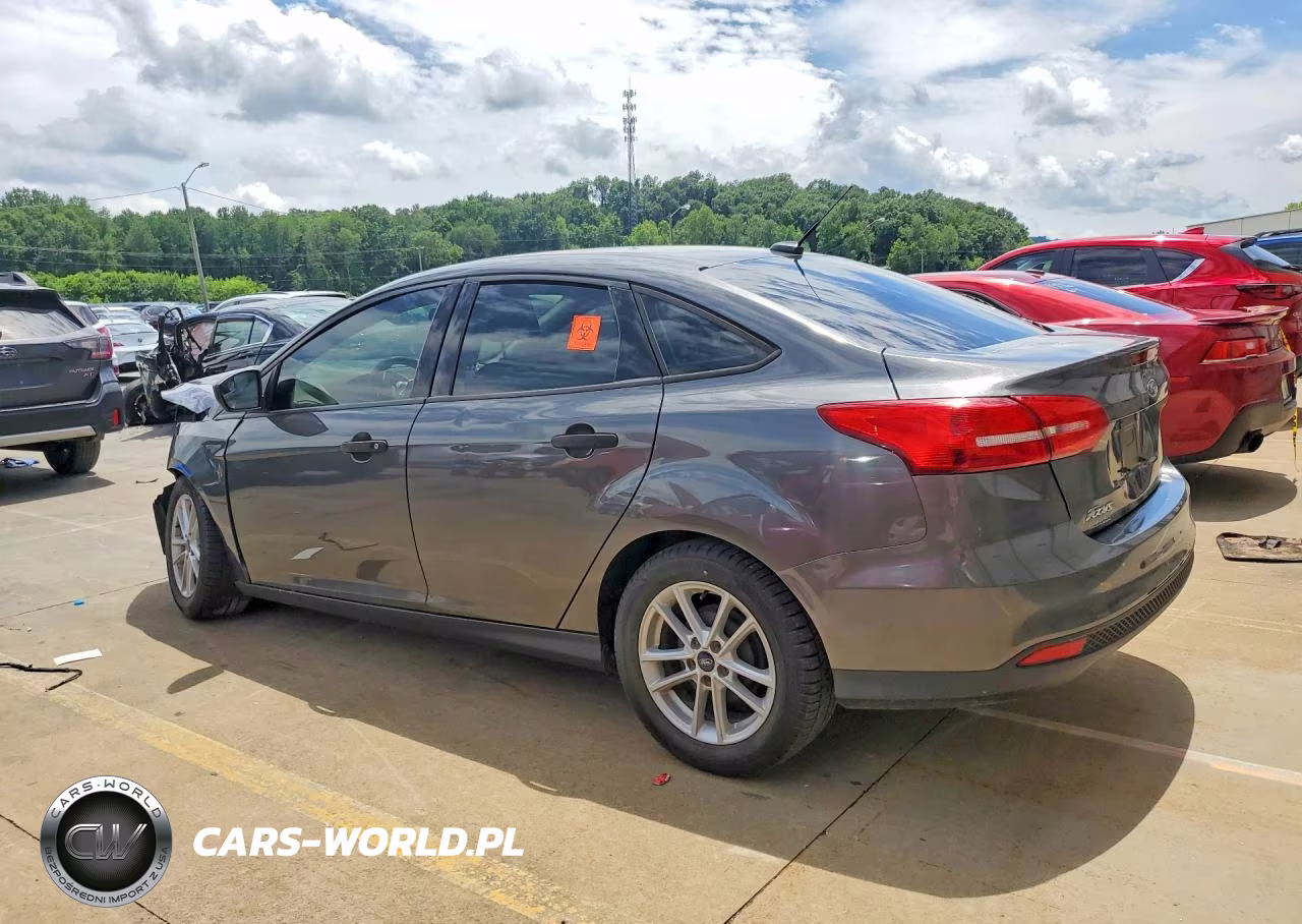 2017 Ford Focus S VIN:1FADP3E27HL203766 - 2