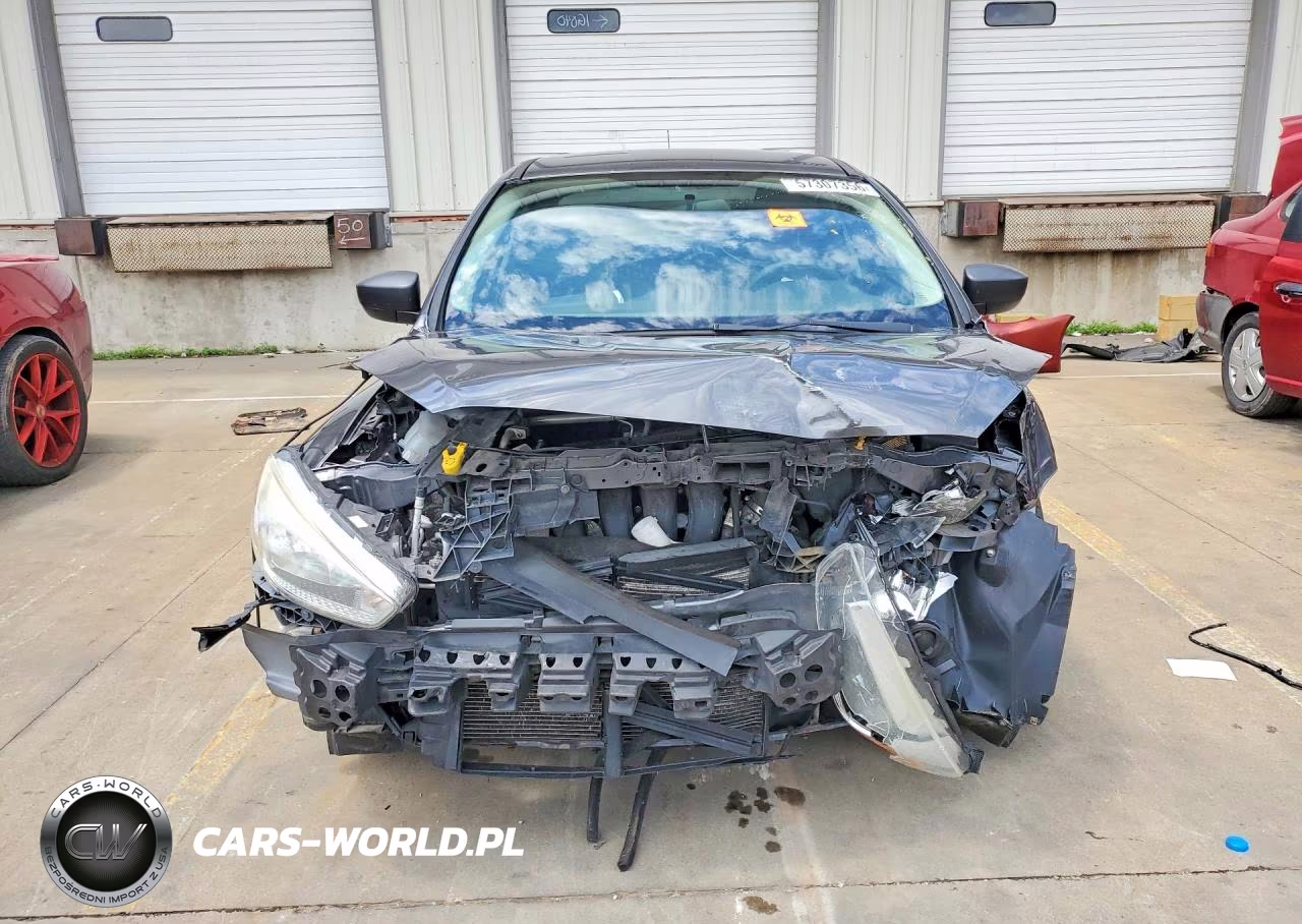 2017 Ford Focus S VIN:1FADP3E27HL203766 - 5