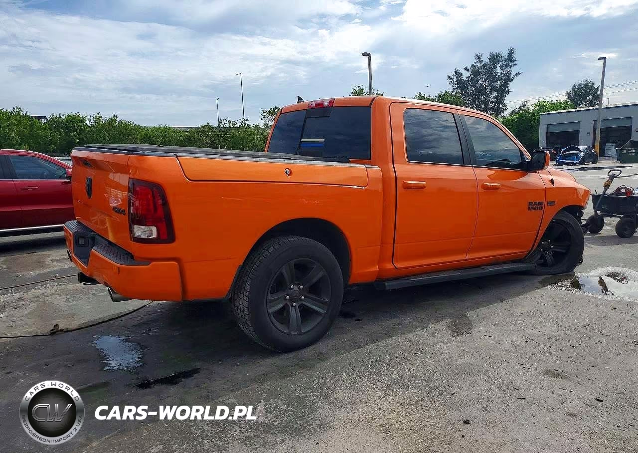 2017 Ram 1500 Sport VIN:1C6RR7MT7HS570823 - 3