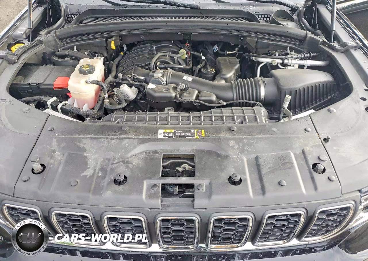 2023 Jeep Grand Cherokee L Laredo VIN:1C4RJKAG5P8793321 - 12