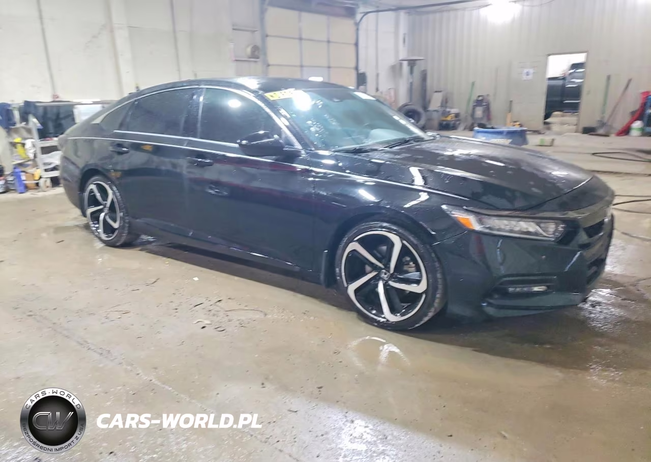 2018 Honda Accord Sport VIN:1HGCV1F35JA126194 - 4
