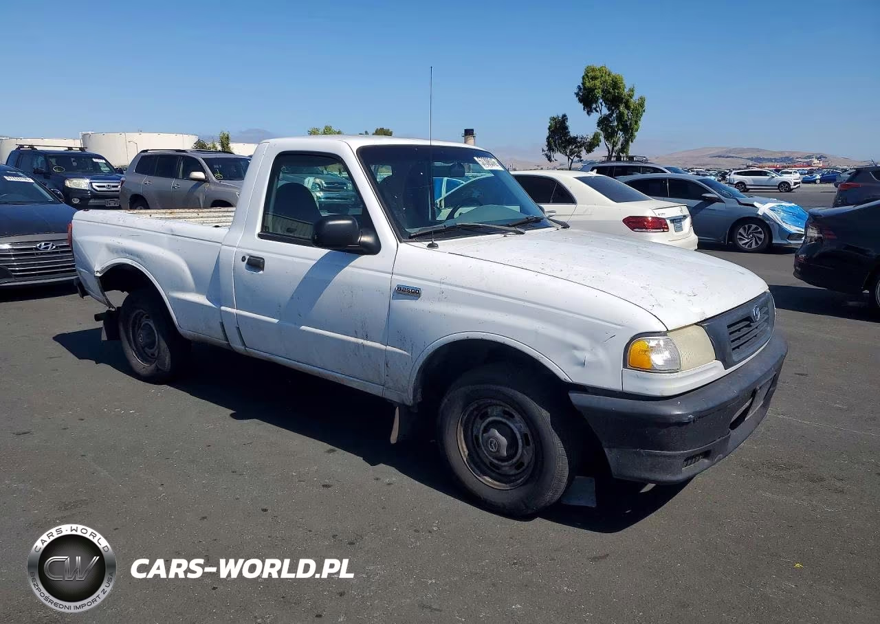 1999 Mazda B2500 VIN:4F4YR12C2XTM32868 - 4