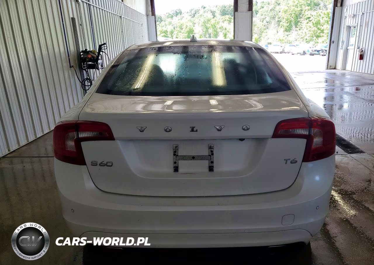 2015 Volvo S60 Platinum VIN:YV149MFM2F2335180 - 6