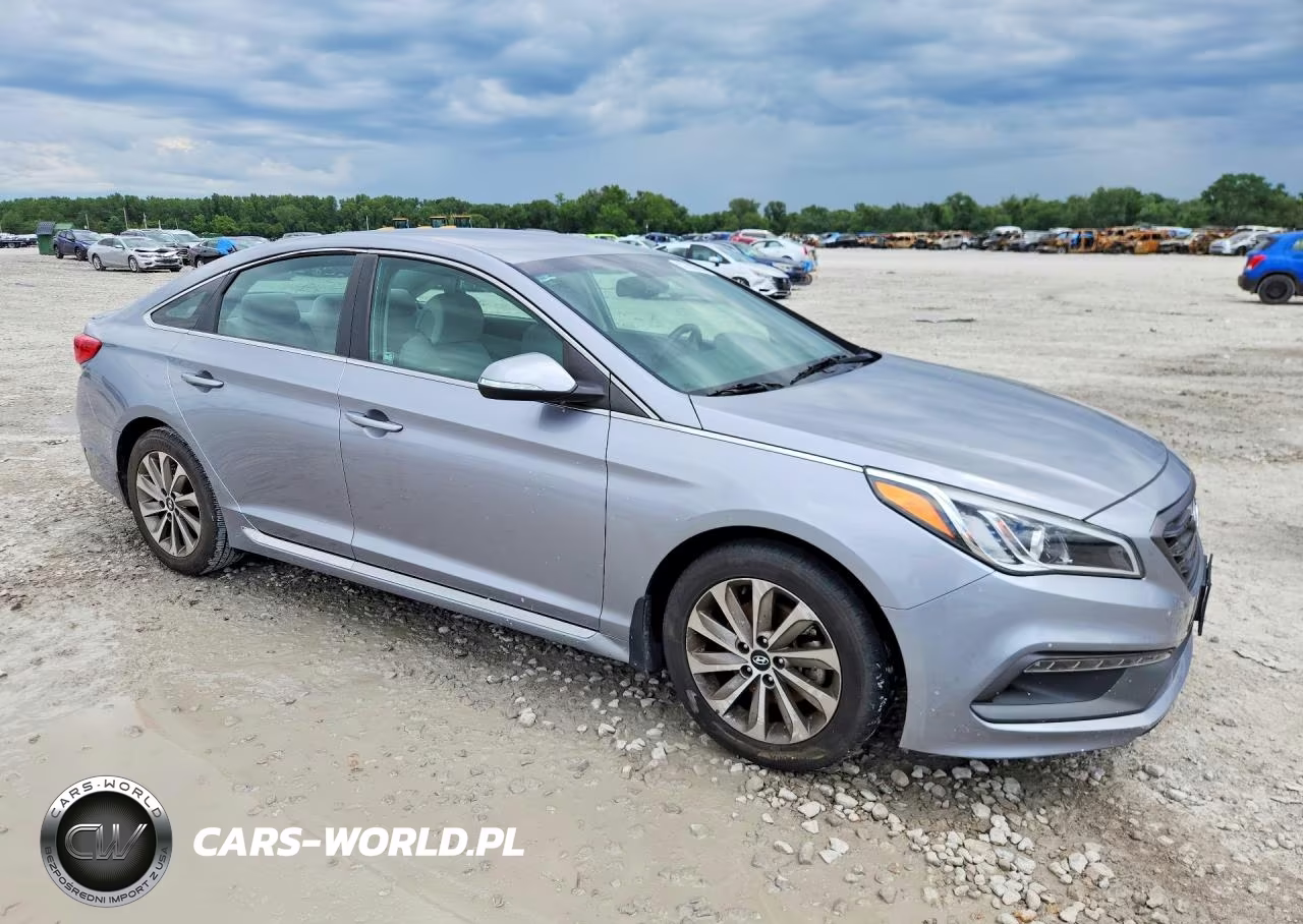 2017 Hyundai Sonata Sport VIN:5NPE34AF9HH438764 - 4