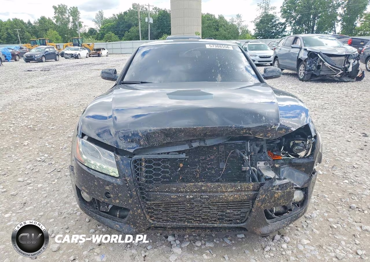 2010 Audi A5 Premium Plus VIN:WAULFAFR7AA026952 - 5