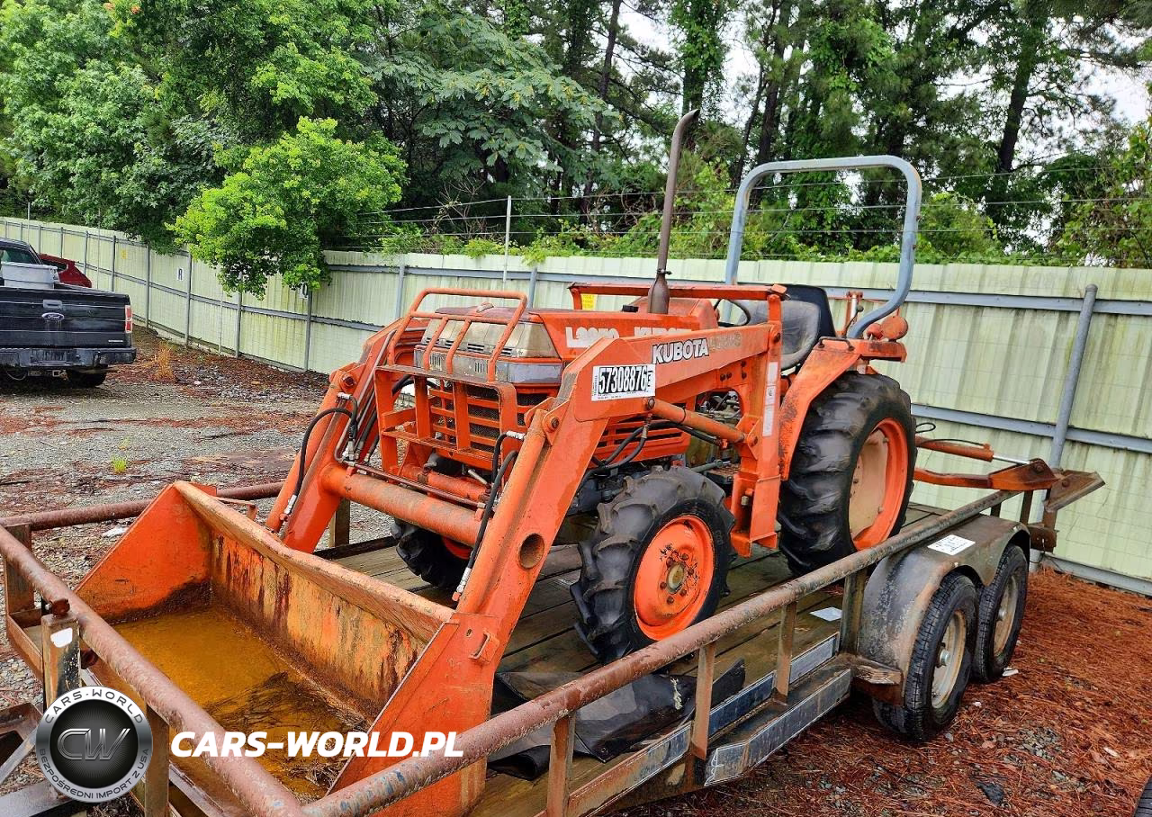 1996 Kubota Tractor VIN:L2350D61300 - 2