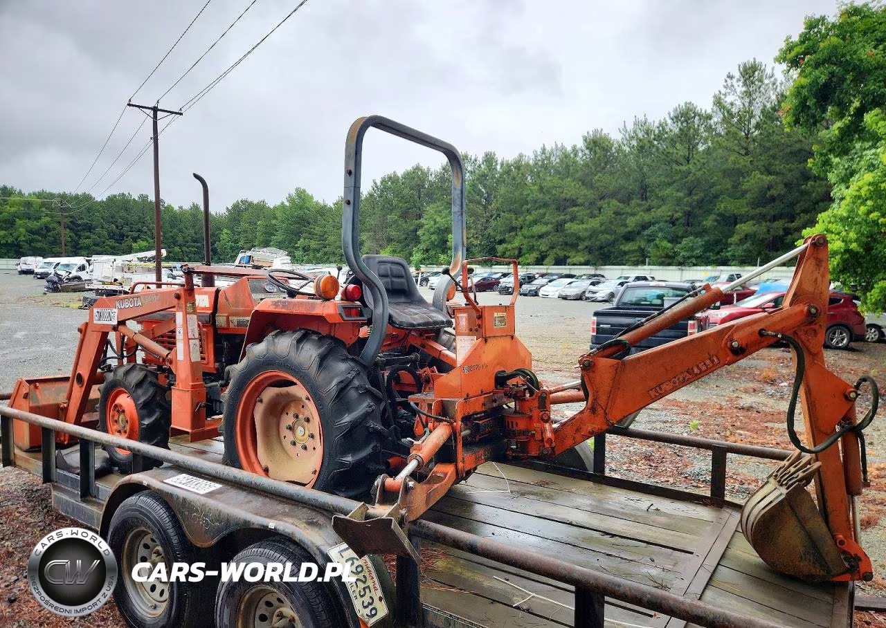 1996 Kubota Tractor VIN:L2350D61300 - 3