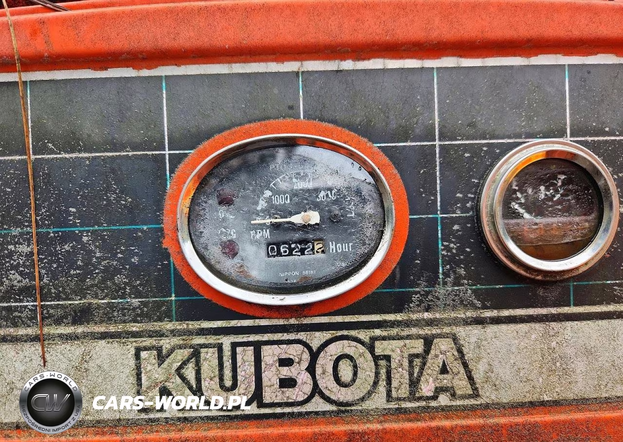 1996 Kubota Tractor VIN:L2350D61300 - 8