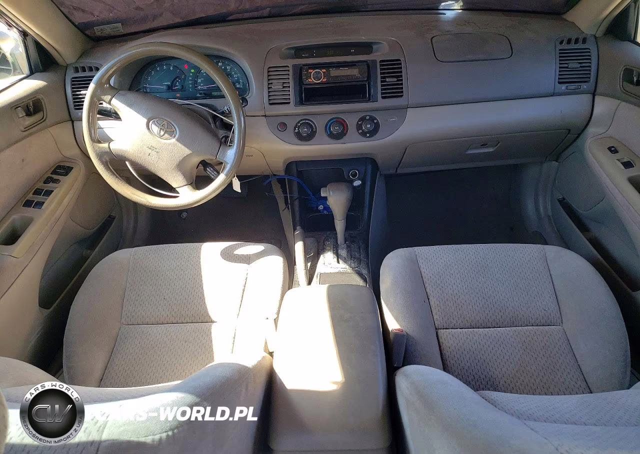 2002 Toyota Camry Le V6 VIN:4T1BF32KX2U537649 - 8