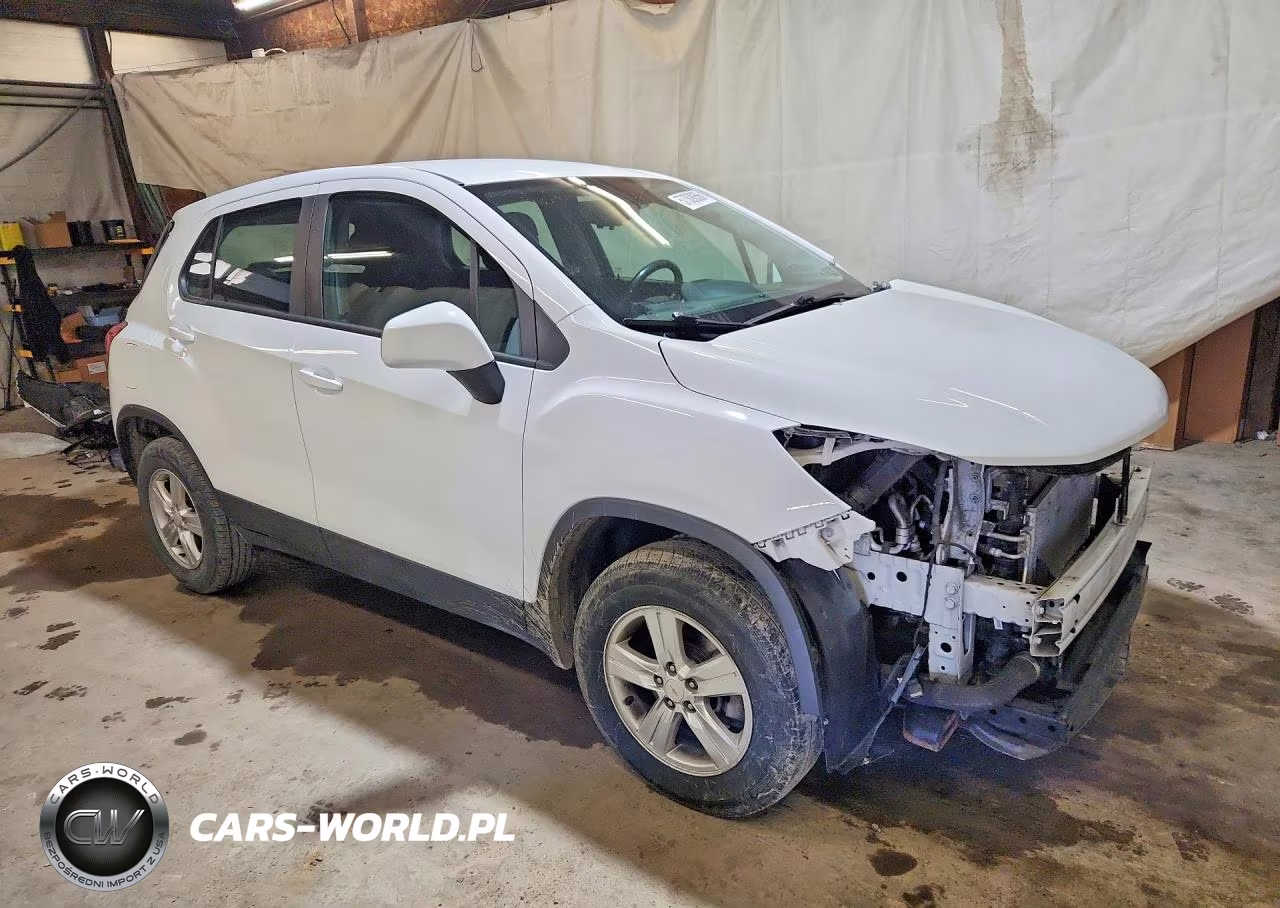 2018 Chevrolet Trax Ls VIN:KL7CJNSB9JB733656 - 4