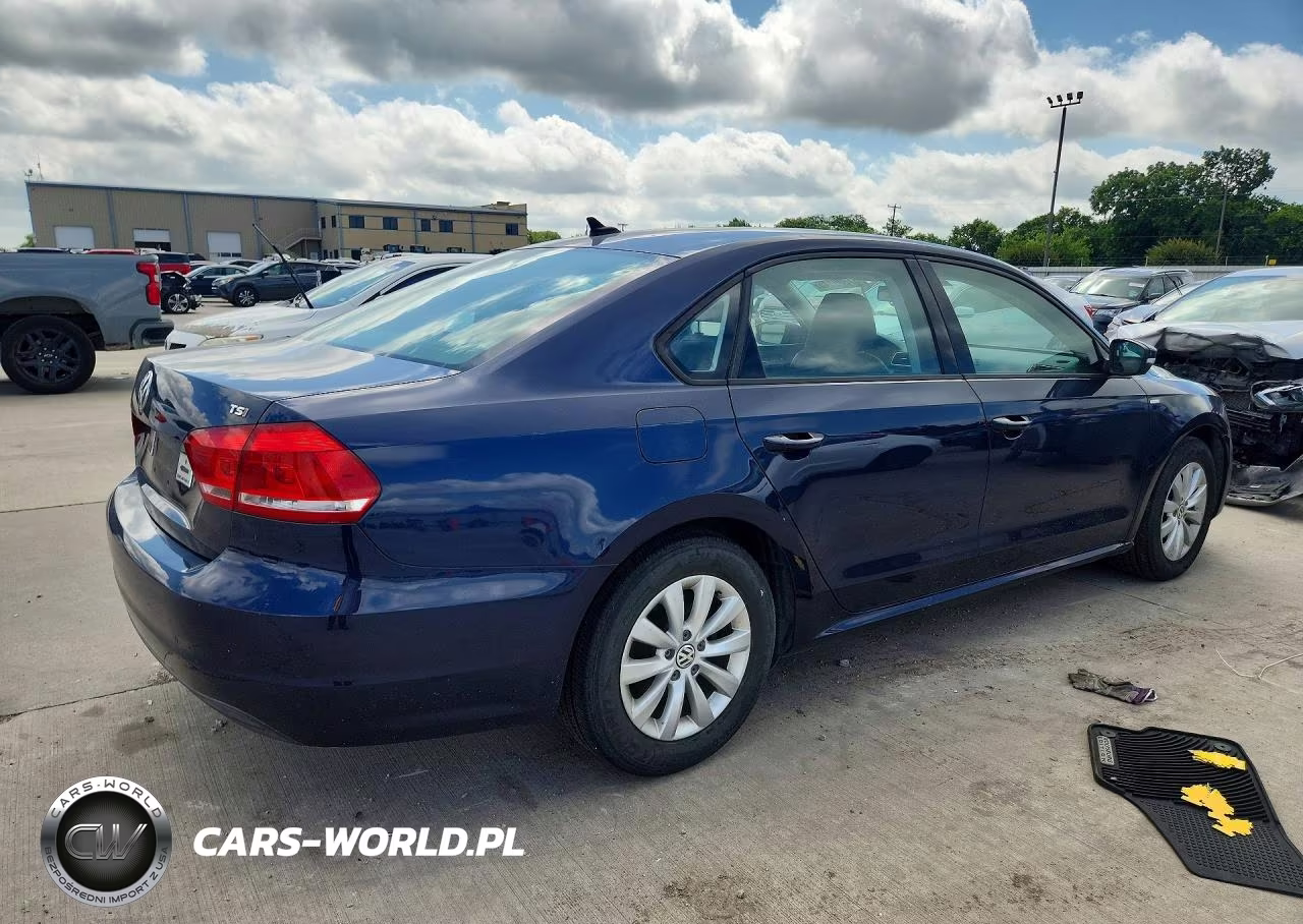 2015 Volkswagen Passat S VIN:1VWAT7A3XFC019690 - 3