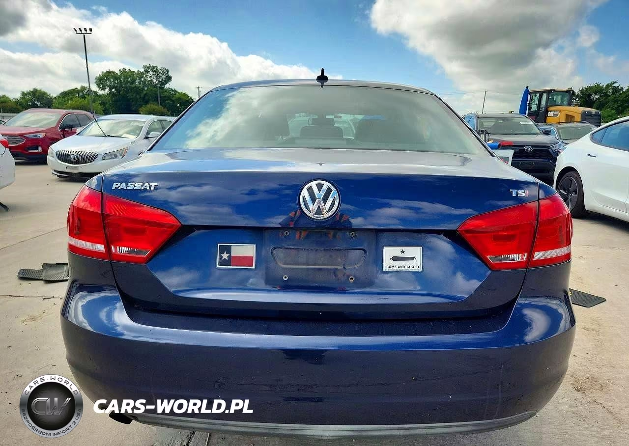 2015 Volkswagen Passat S VIN:1VWAT7A3XFC019690 - 6