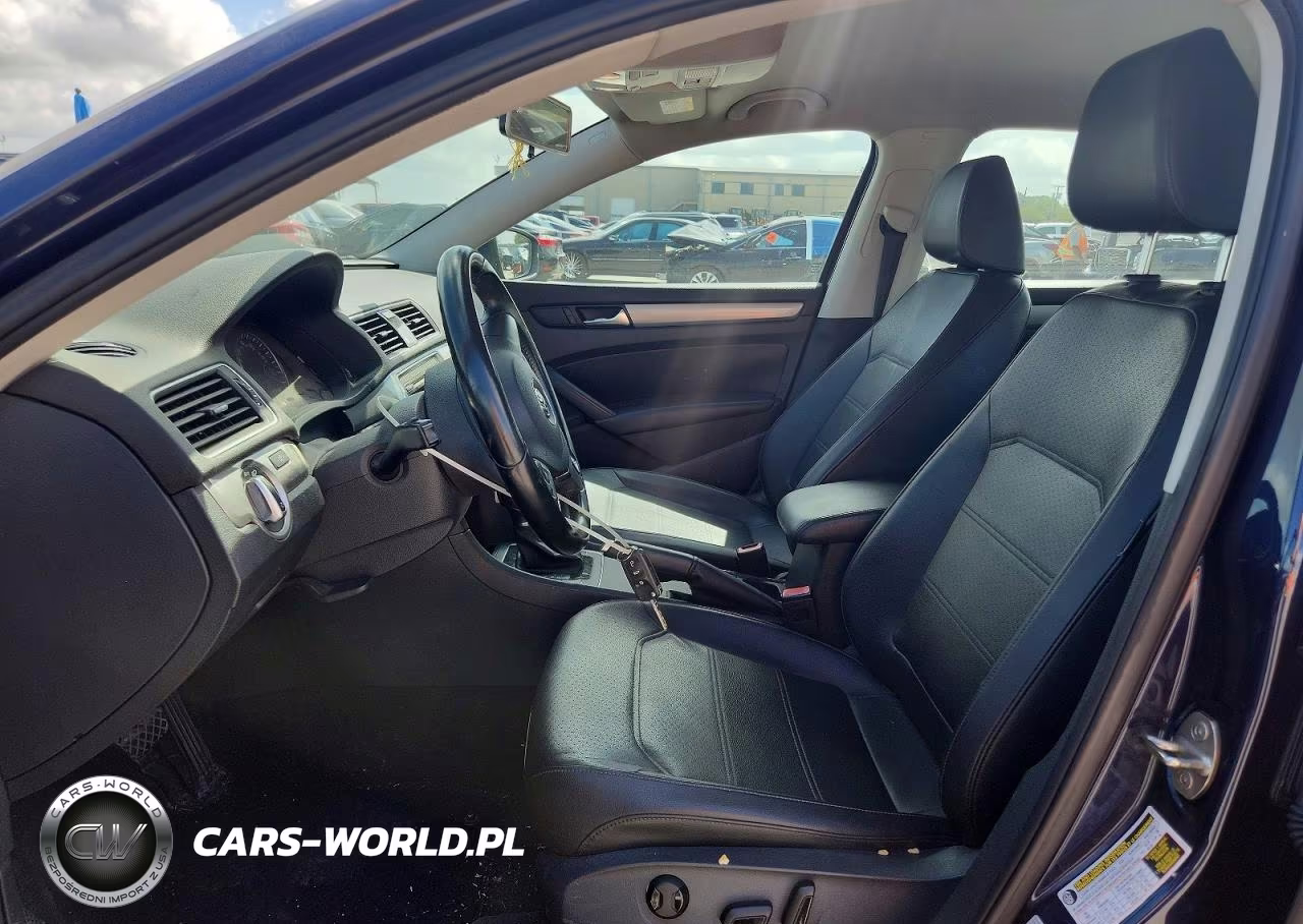 2015 Volkswagen Passat S VIN:1VWAT7A3XFC019690 - 7