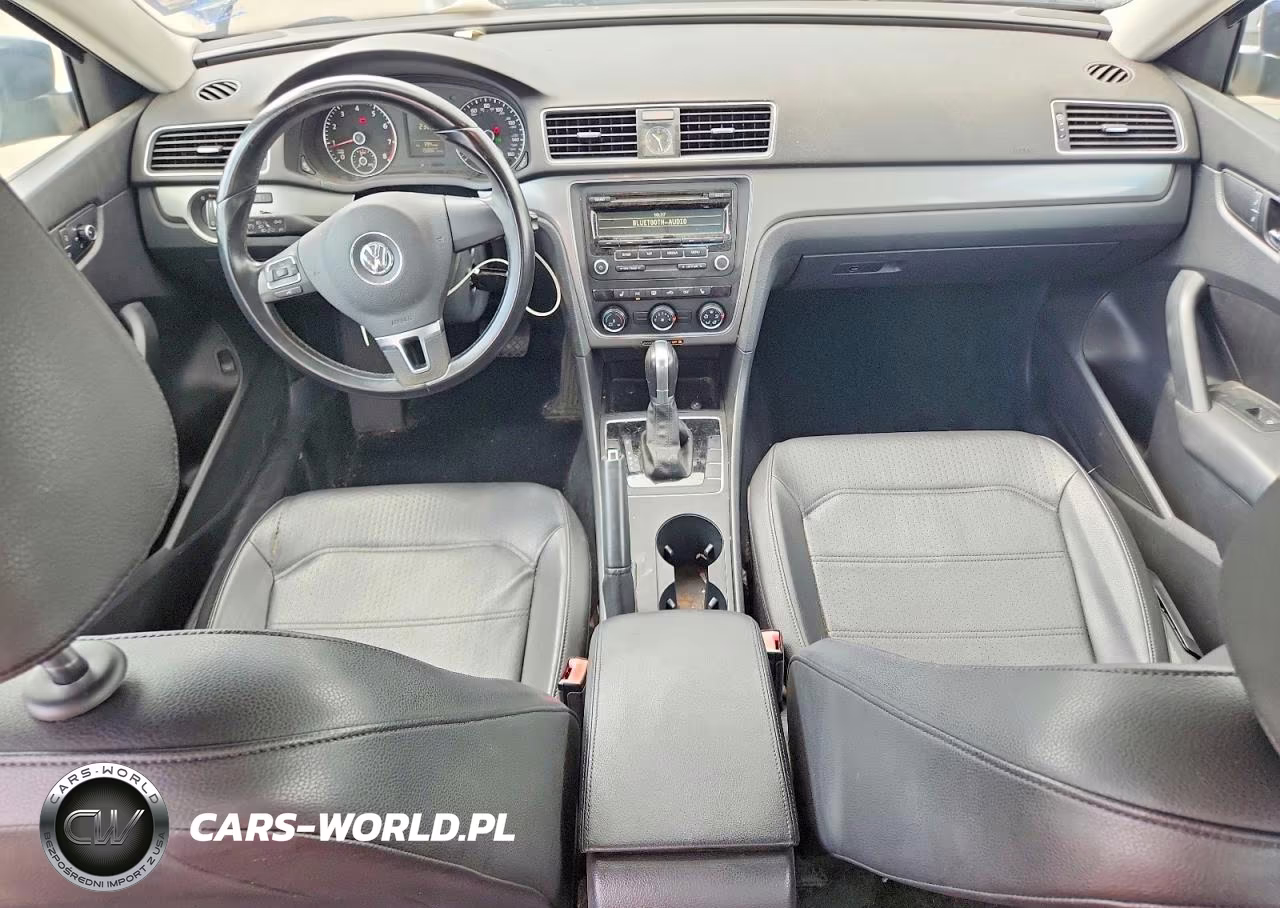 2015 Volkswagen Passat S VIN:1VWAT7A3XFC019690 - 8