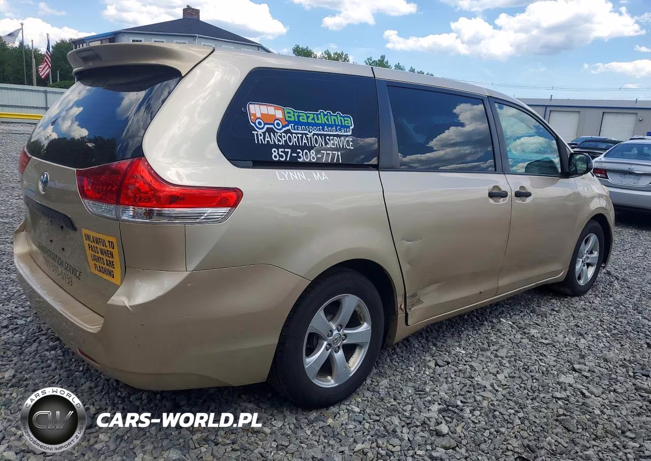 2014 Toyota Sienna L 7-Passenger VIN:5TDZK3DC2ES443973 - 3
