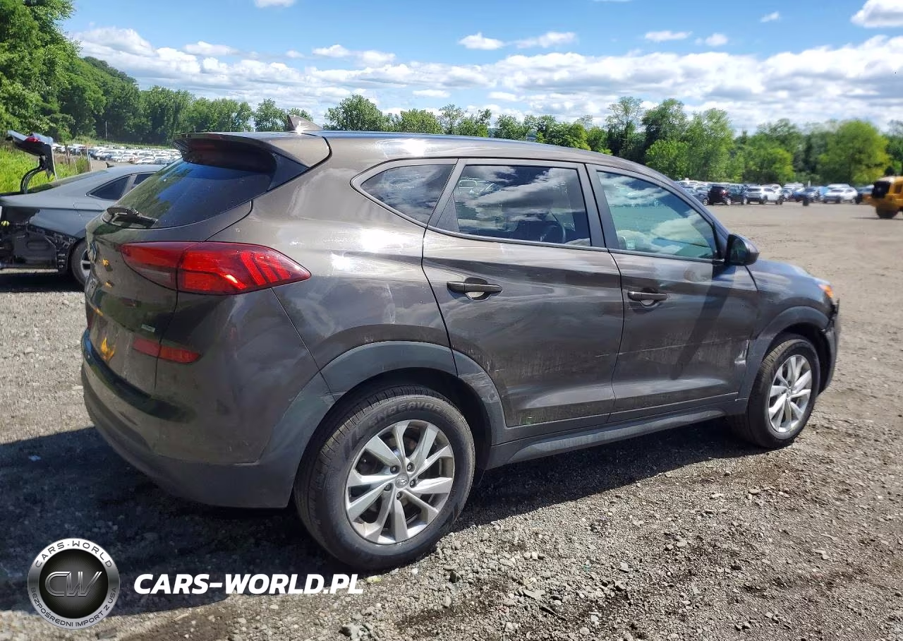 2019 Hyundai Tucson Se VIN:KM8J2CA46KU023744 - 3