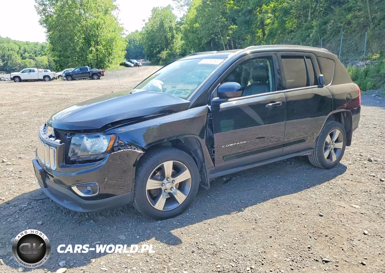 2016 Jeep Compass Latitude – zdjęcie 1 z 13